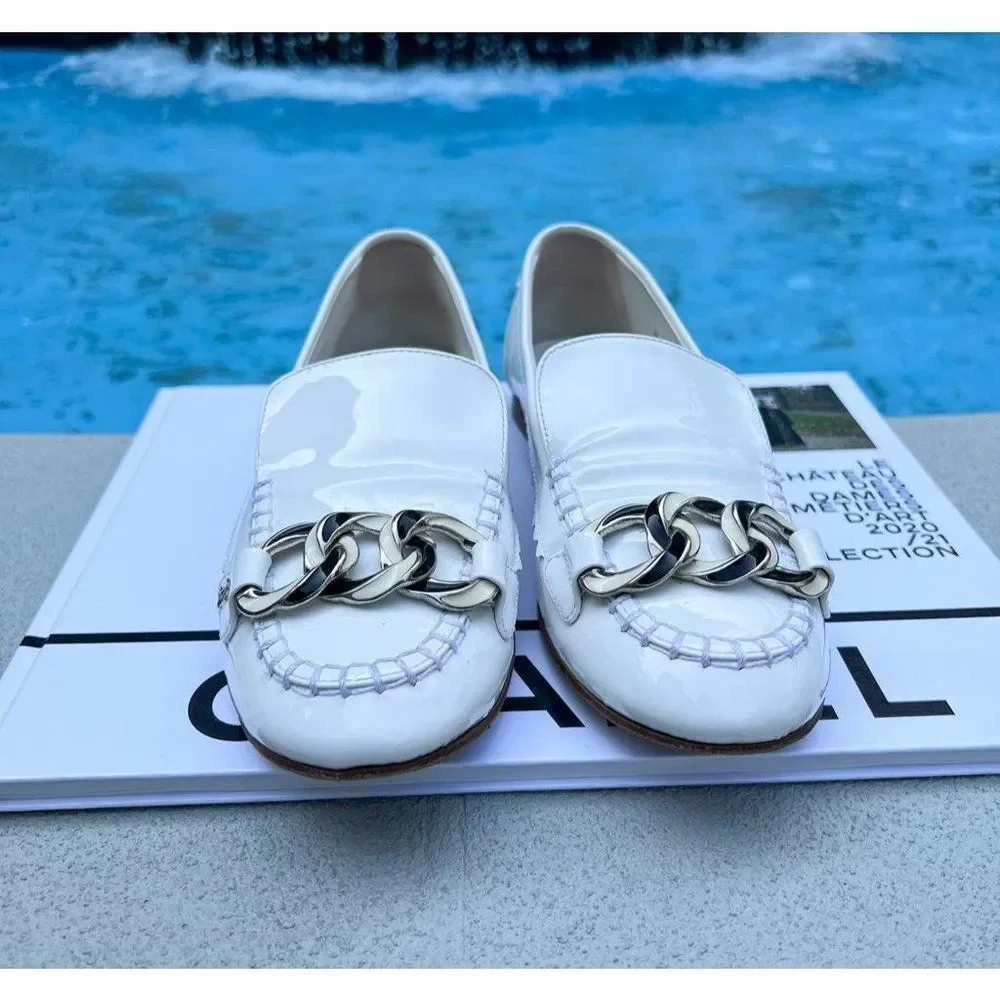 Authentic CHANEL Mocassin White Chain Link Leather CC Logo Loafers Size IT37 - Picture 5 of 14